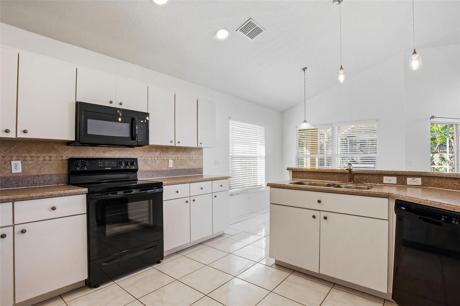 16502 LAKE HEATHER DRIVE