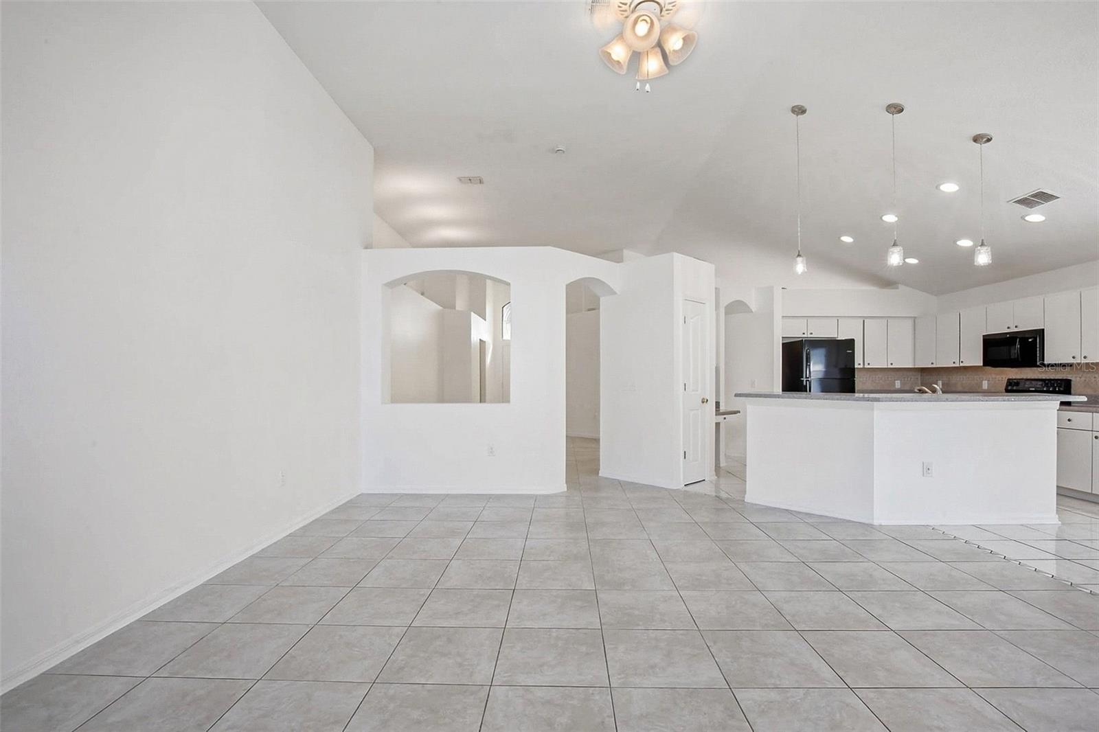 CARROLLTON LAKES - Residential