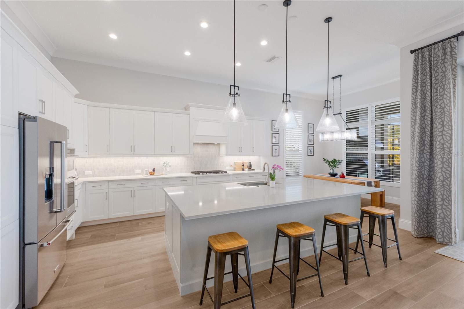 LAKE CLUB PH IV SUBPH B-2 AKA GENOA - Residential