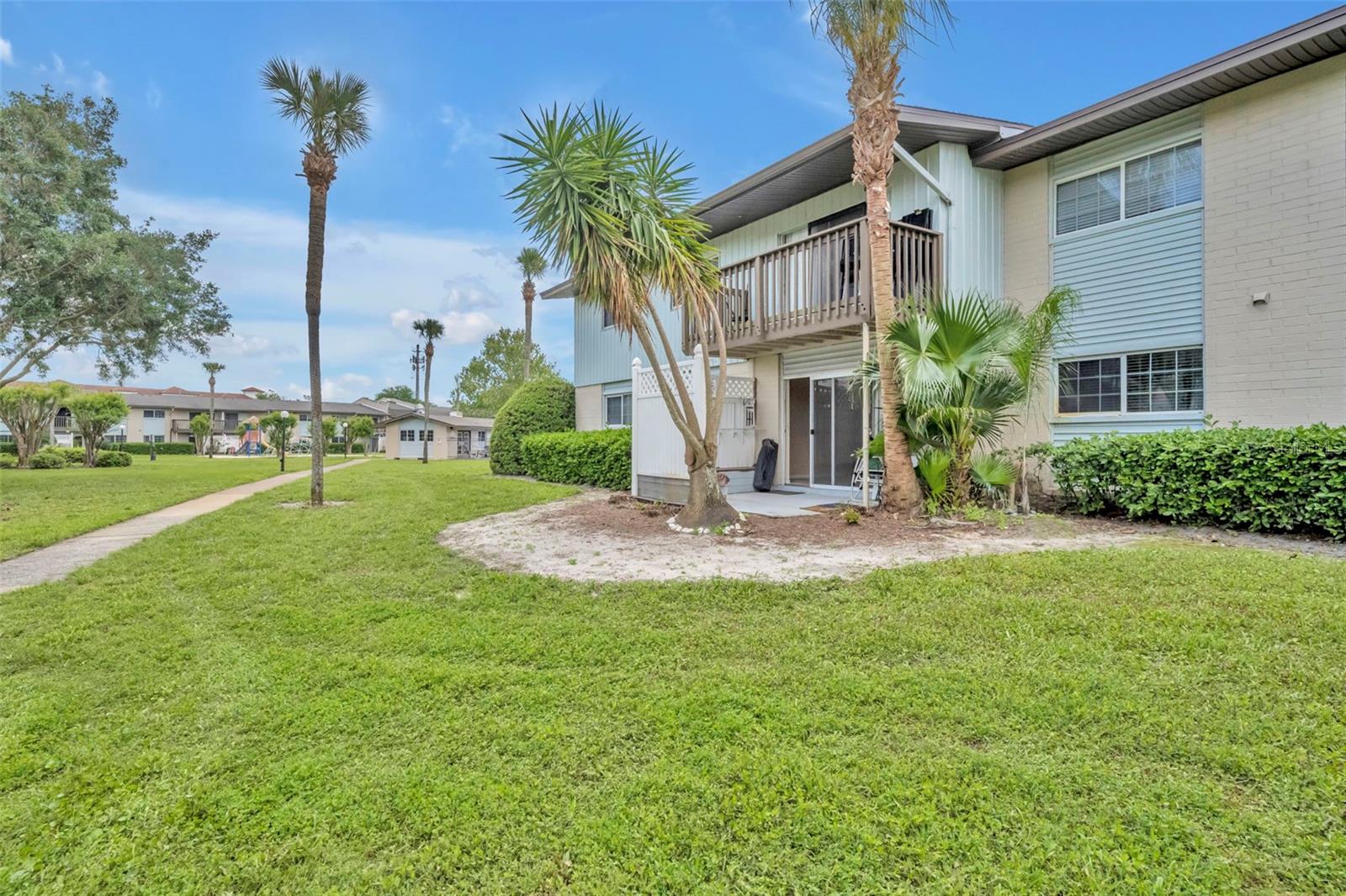 WATERFALL COVE/WINTER PARK - Residential