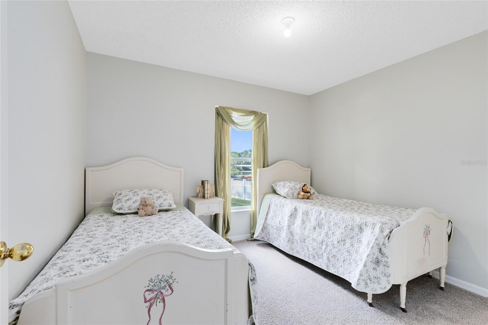 FAIRWAYS AT MT PLYMOUTH - Residential