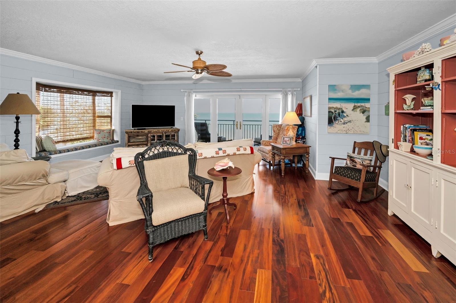 BEACH TRAIL VILLAS A CONDO - Residential