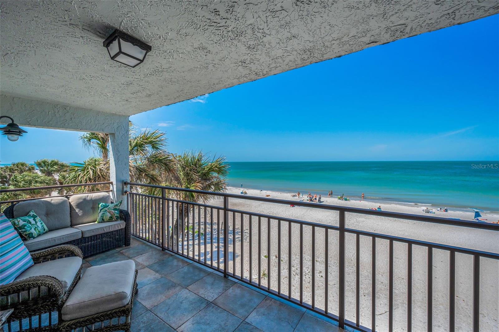 BEACH TRAIL VILLAS A CONDO - Residential