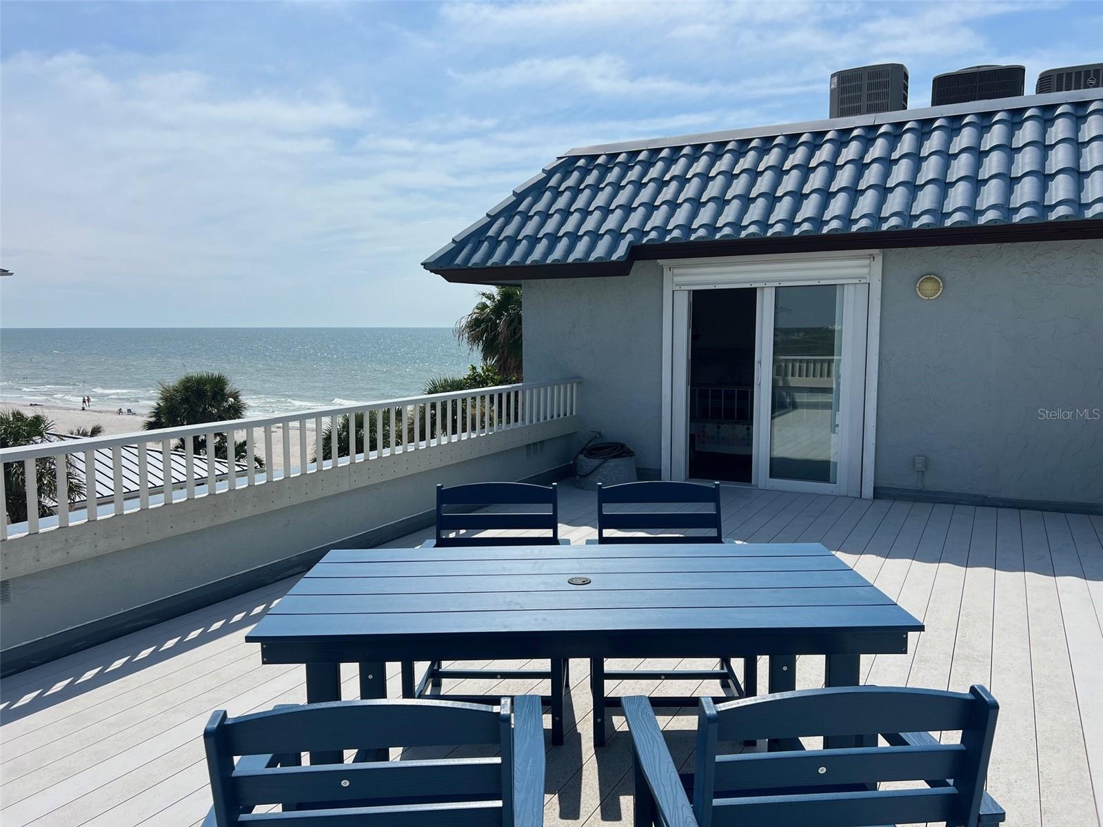 BEACH TRAIL VILLAS A CONDO - Residential