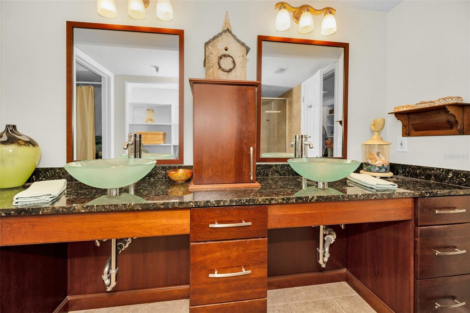 BEACH TRAIL VILLAS A CONDO - Residential