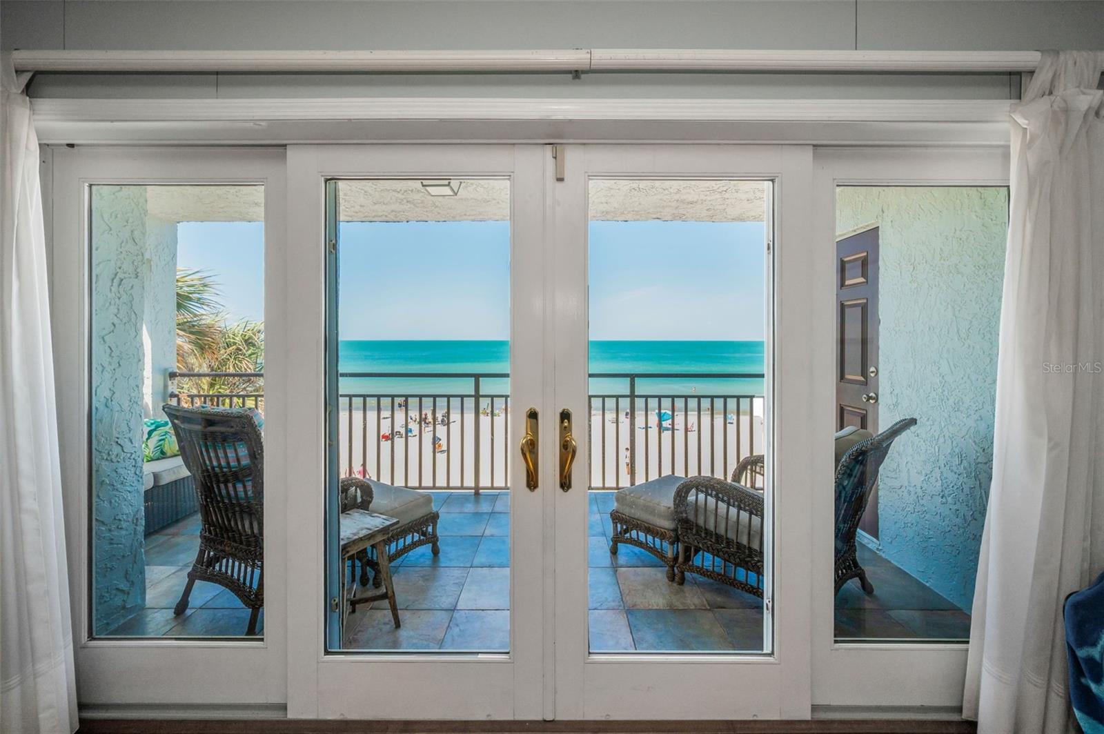 BEACH TRAIL VILLAS A CONDO - Residential