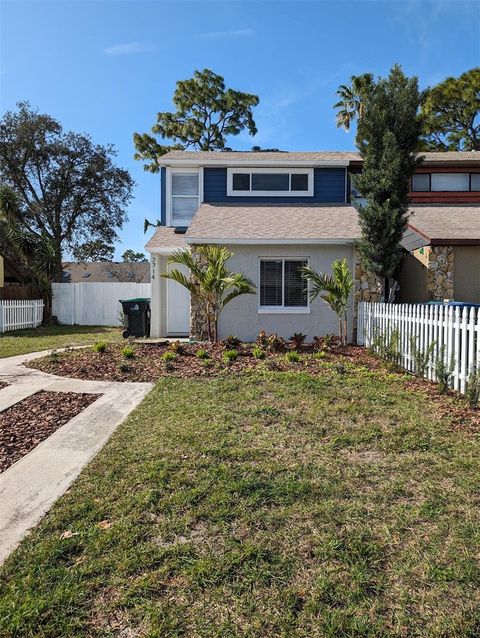 2714 HUNT CLUB LANE ORLANDO FL 32826