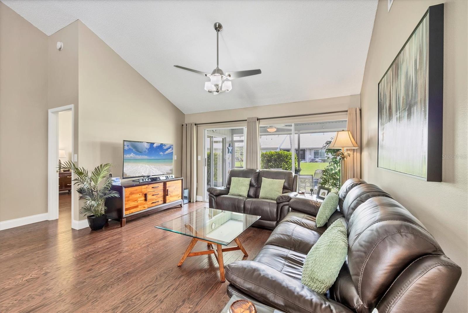 CRESTWOOD VILLAS - Residential