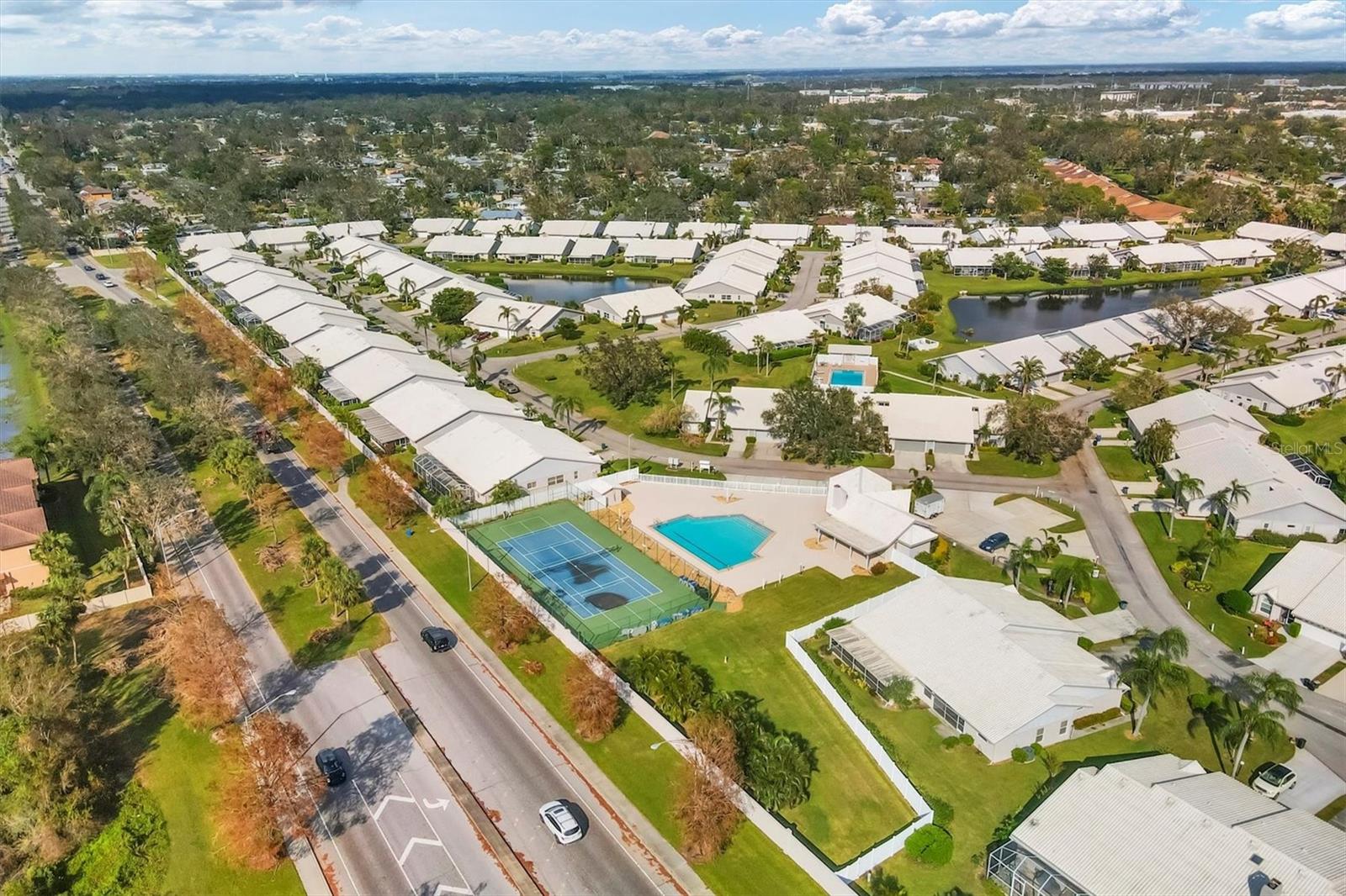 CRESTWOOD VILLAS - Residential