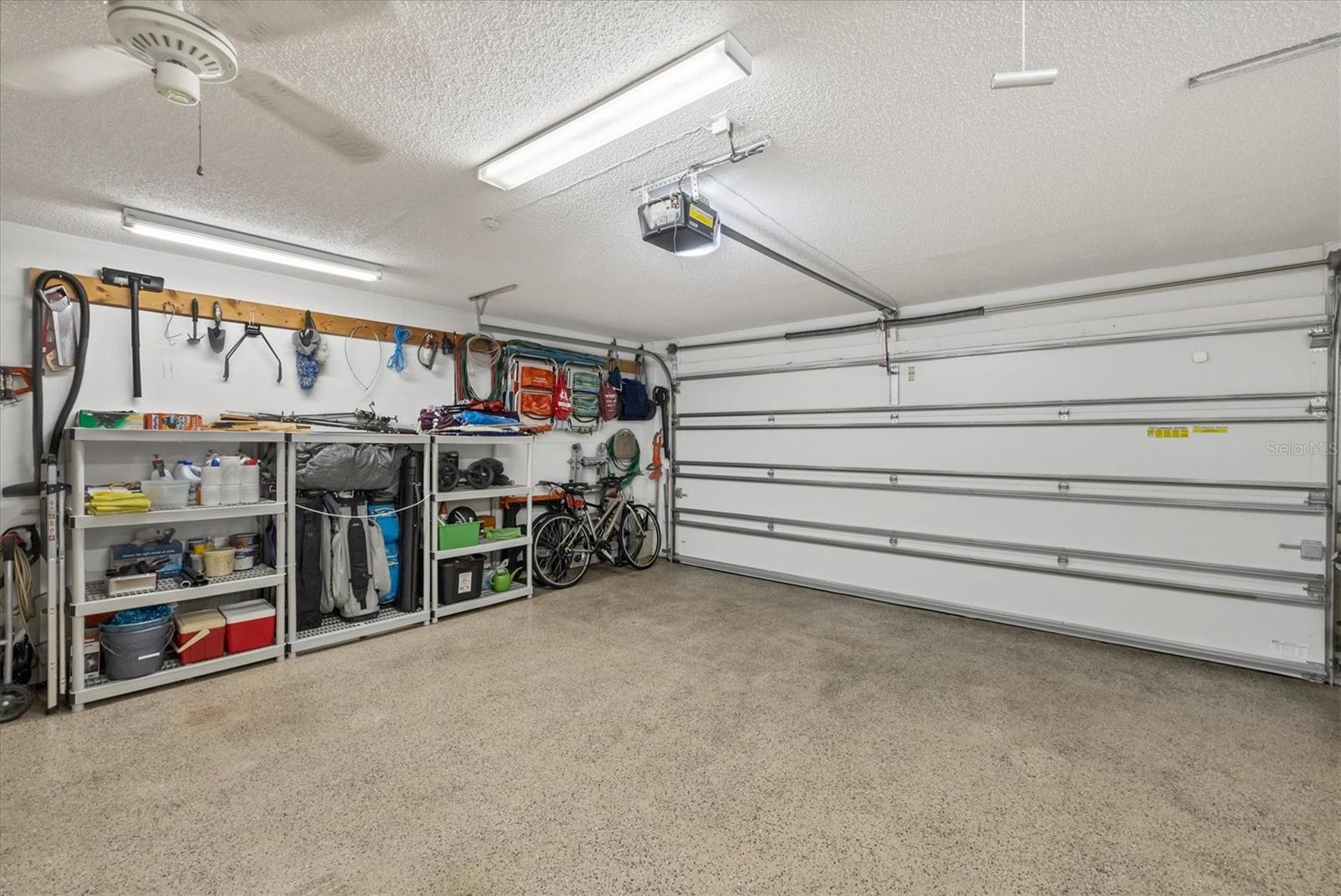 CRESTWOOD VILLAS - Residential