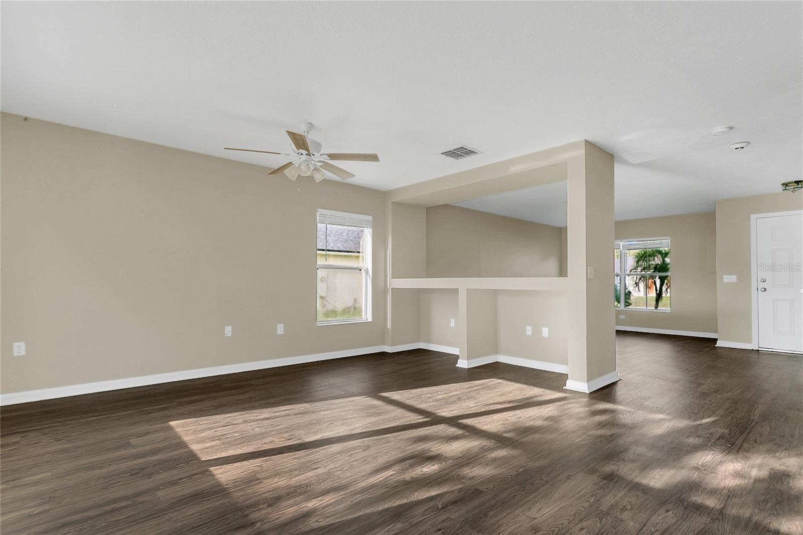 1612 REDFIN DRIVE