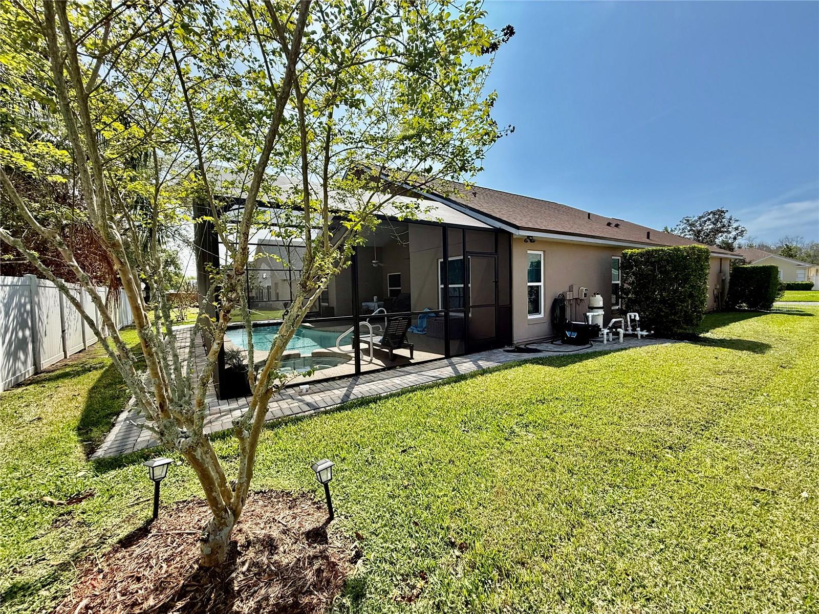 FORTUNE LAKES - Residential