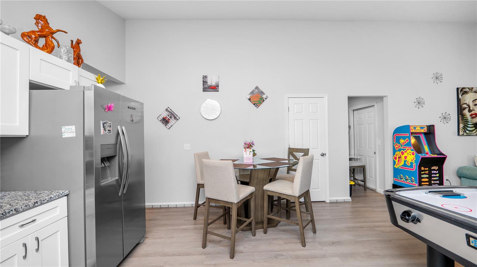 LINCOLN PARK ADD - Residential