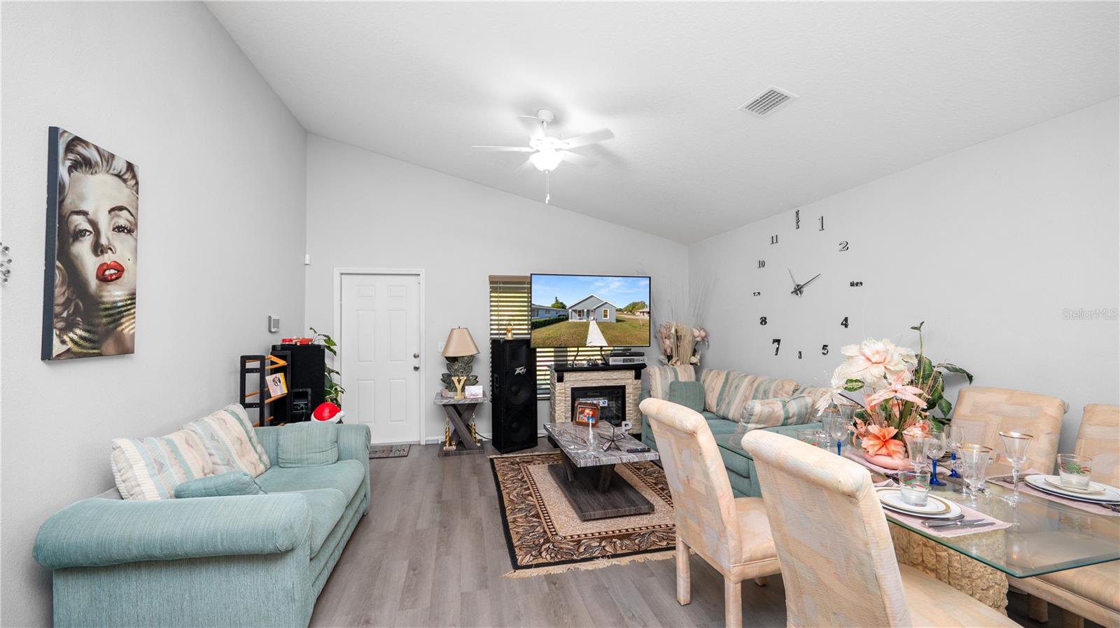 LINCOLN PARK ADD - Residential