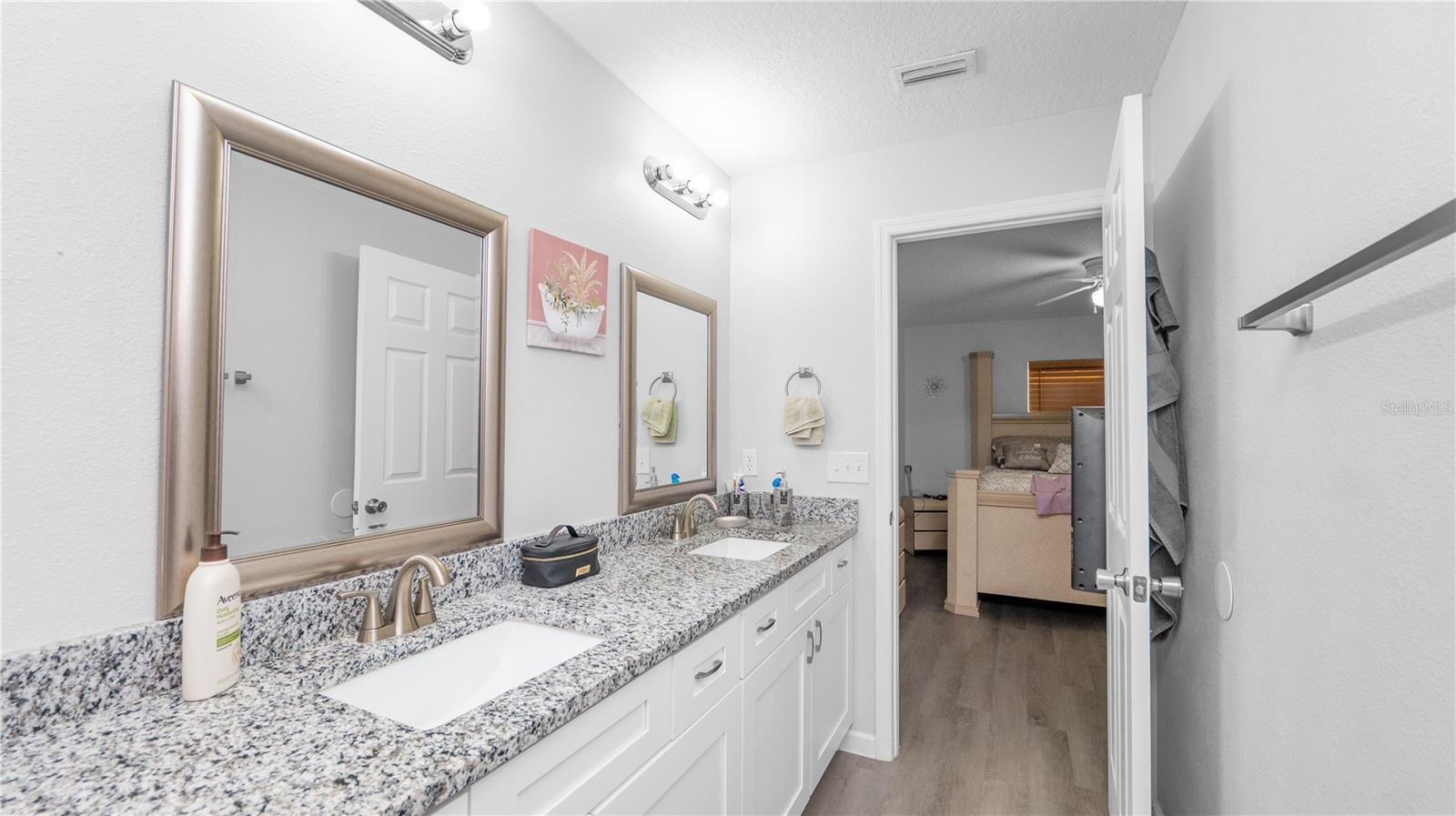 LINCOLN PARK ADD - Residential