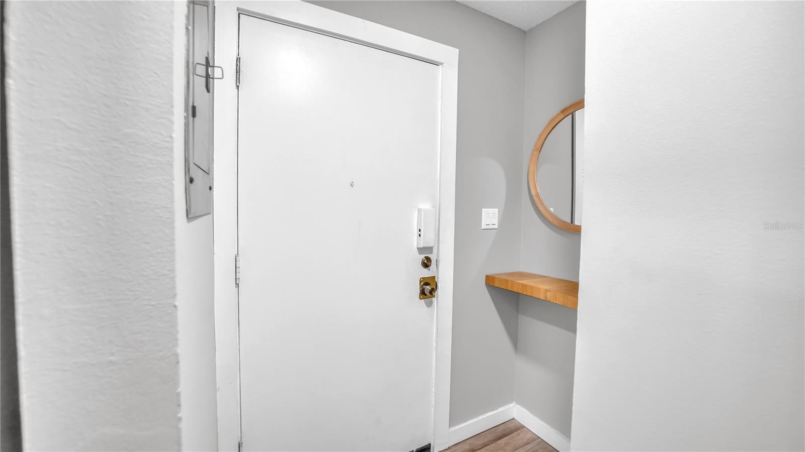 MAGNOLIA SQUARE CONDO INC - Residential Lease