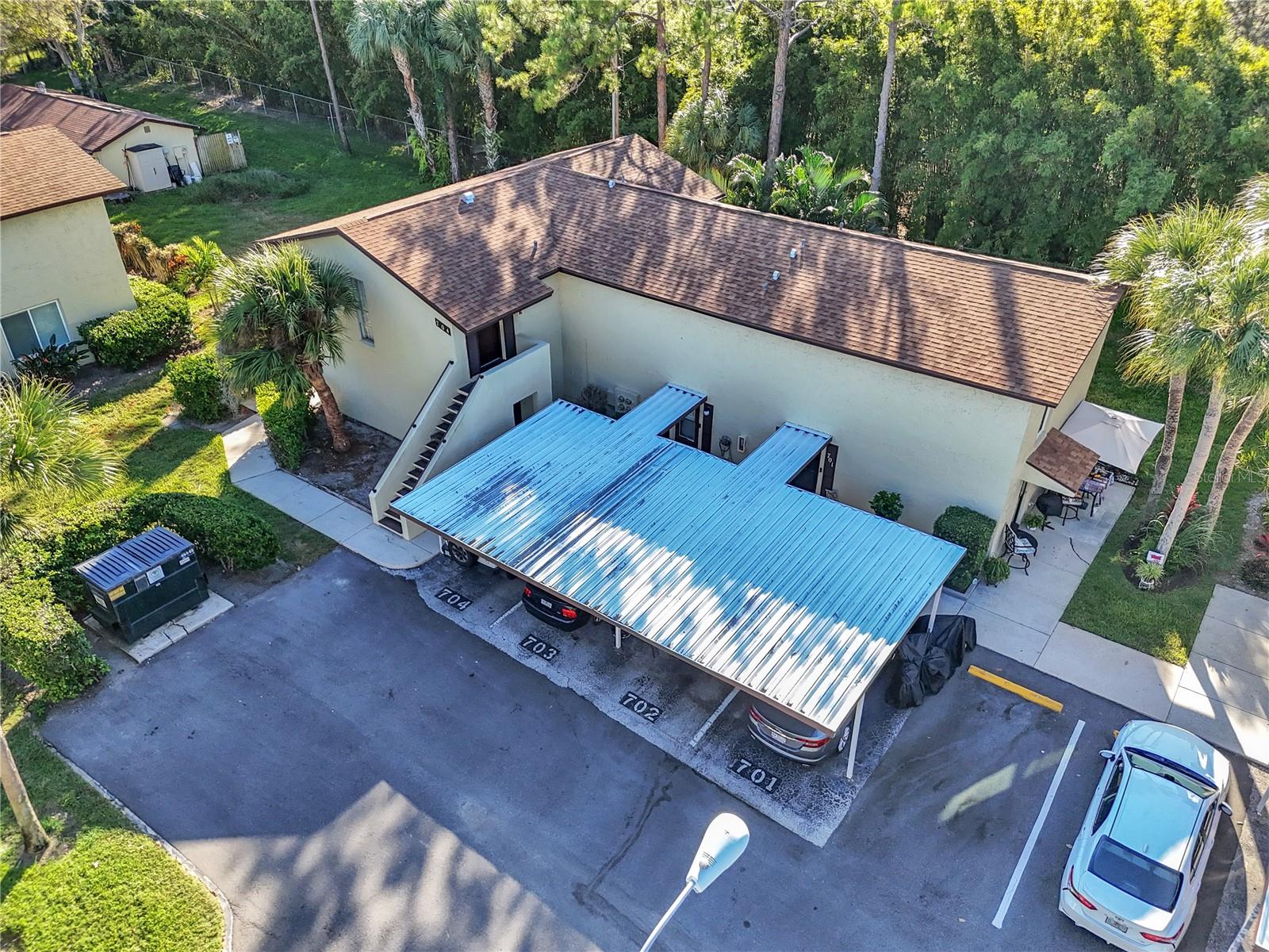 MAGNOLIA SQUARE CONDO INC - Residential Lease