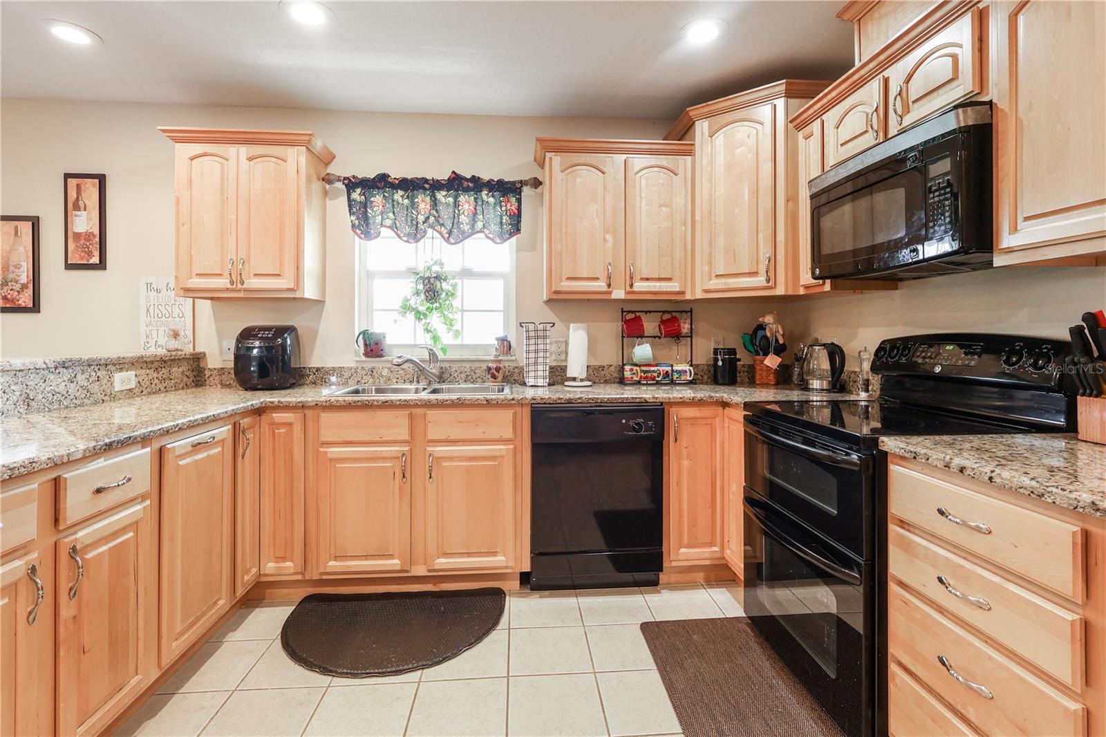 MEADOWLAND ESTATE - Residential