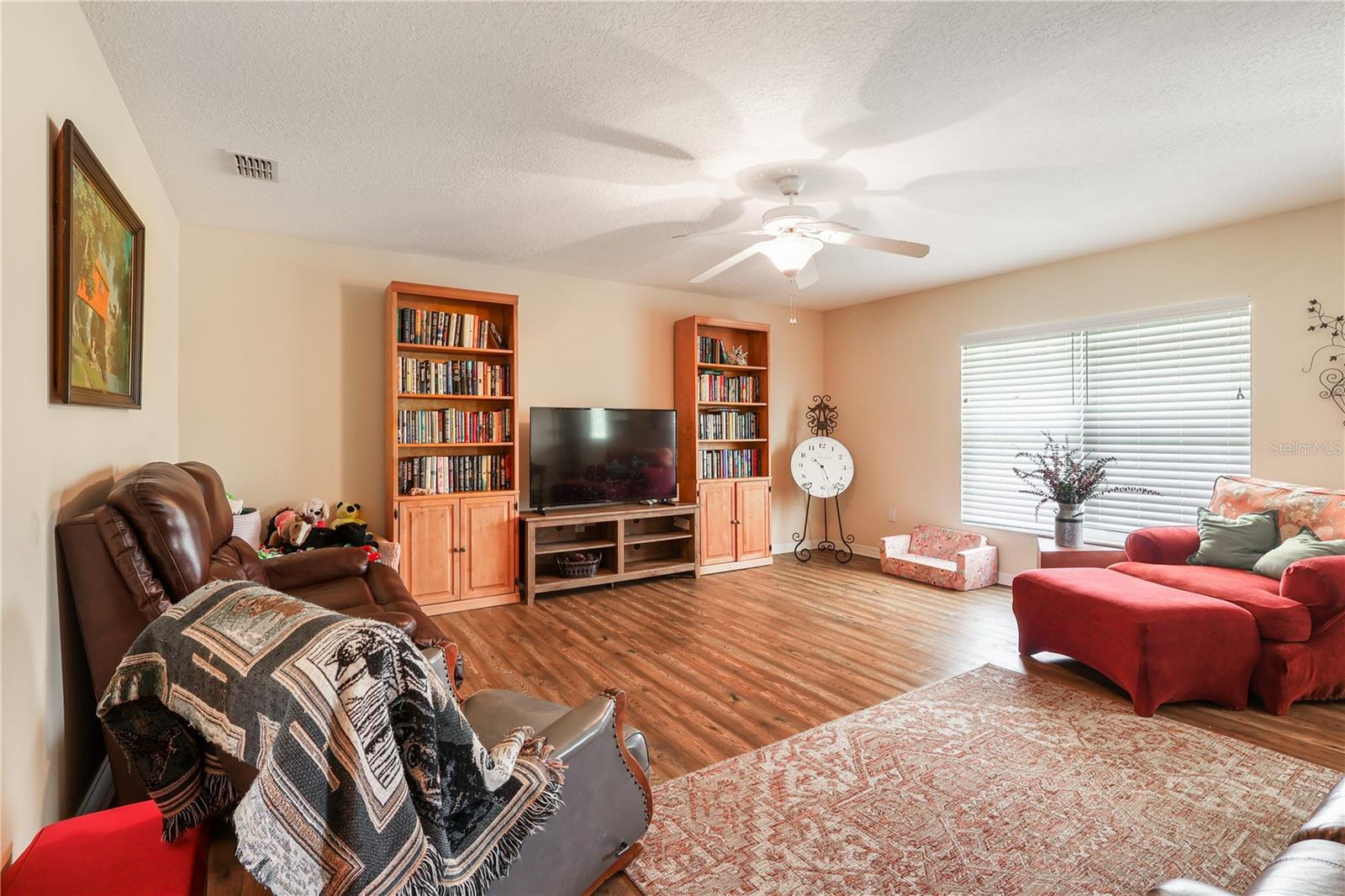 MEADOWLAND ESTATE - Residential