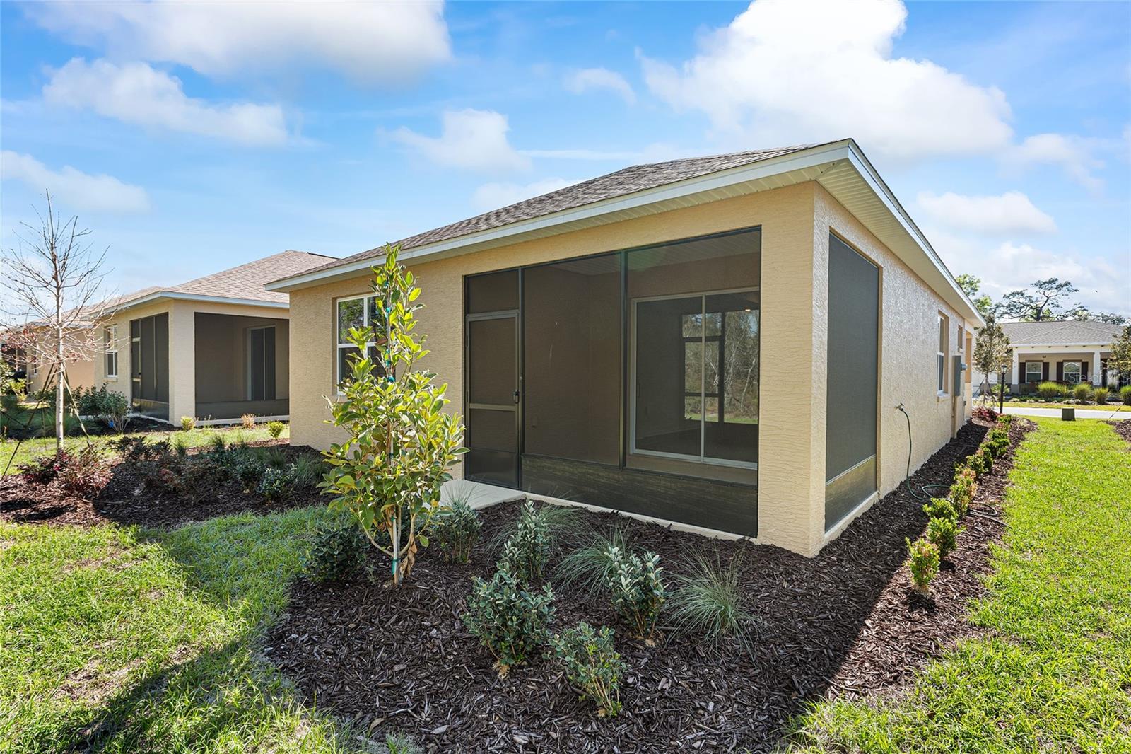 ON TOP OF THE WORLD - Residential