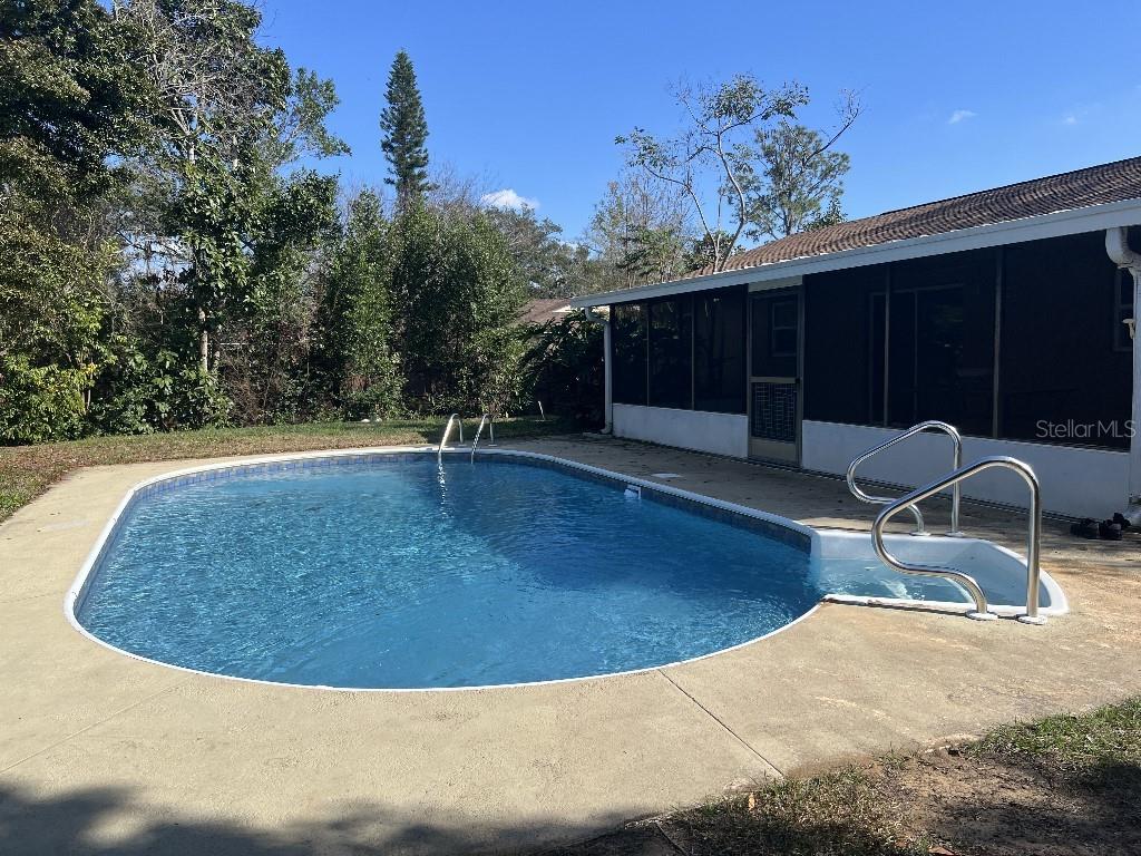 13635 BERKSHIRE COURT