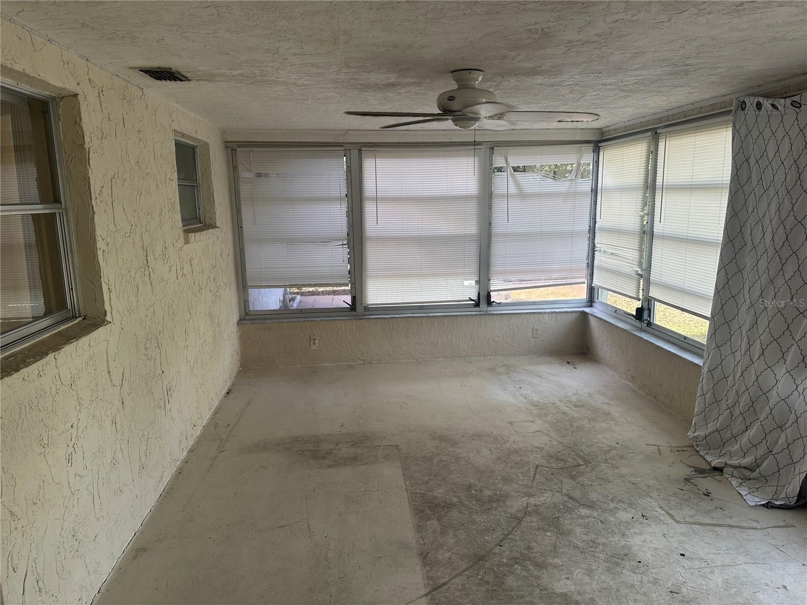 MAGNOLIA VALLEY - Residential Lease