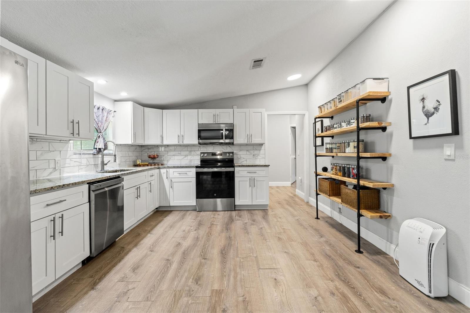 GREEN ACRES UNIT 08 - Residential