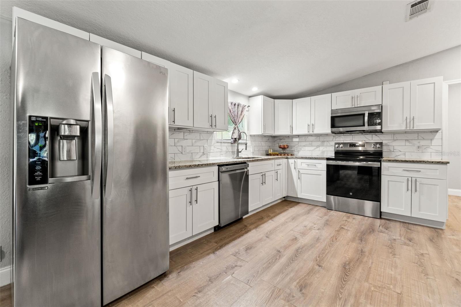 GREEN ACRES UNIT 08 - Residential