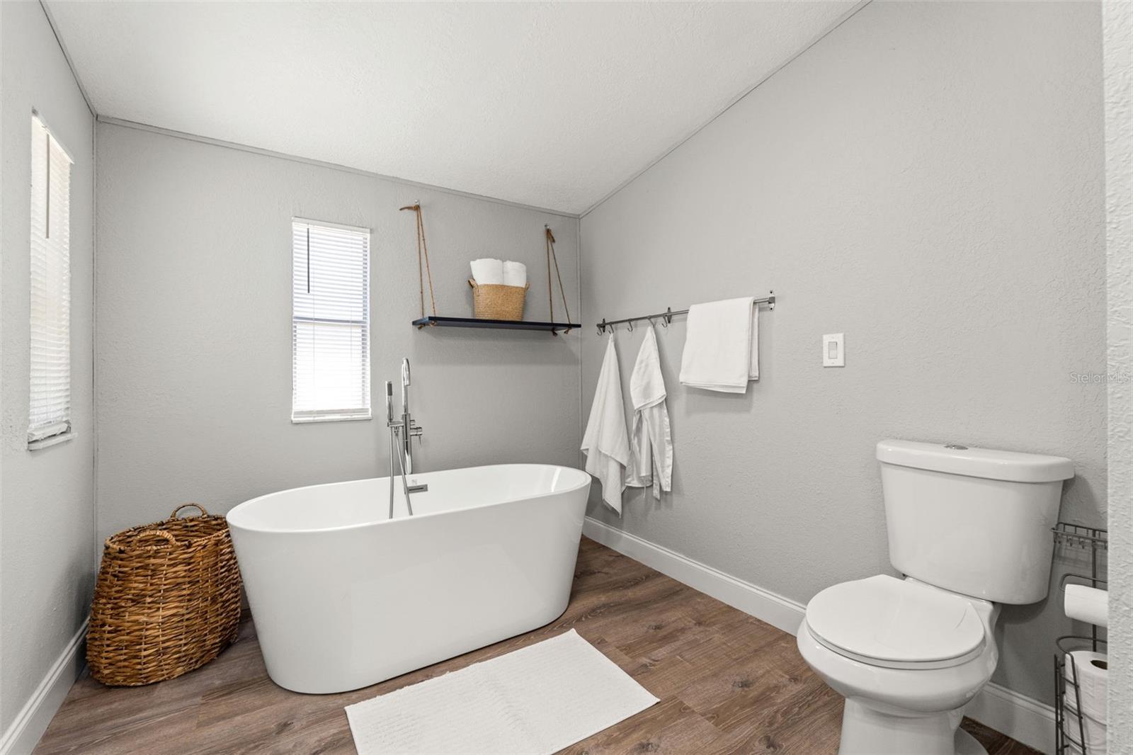 GREEN ACRES UNIT 08 - Residential