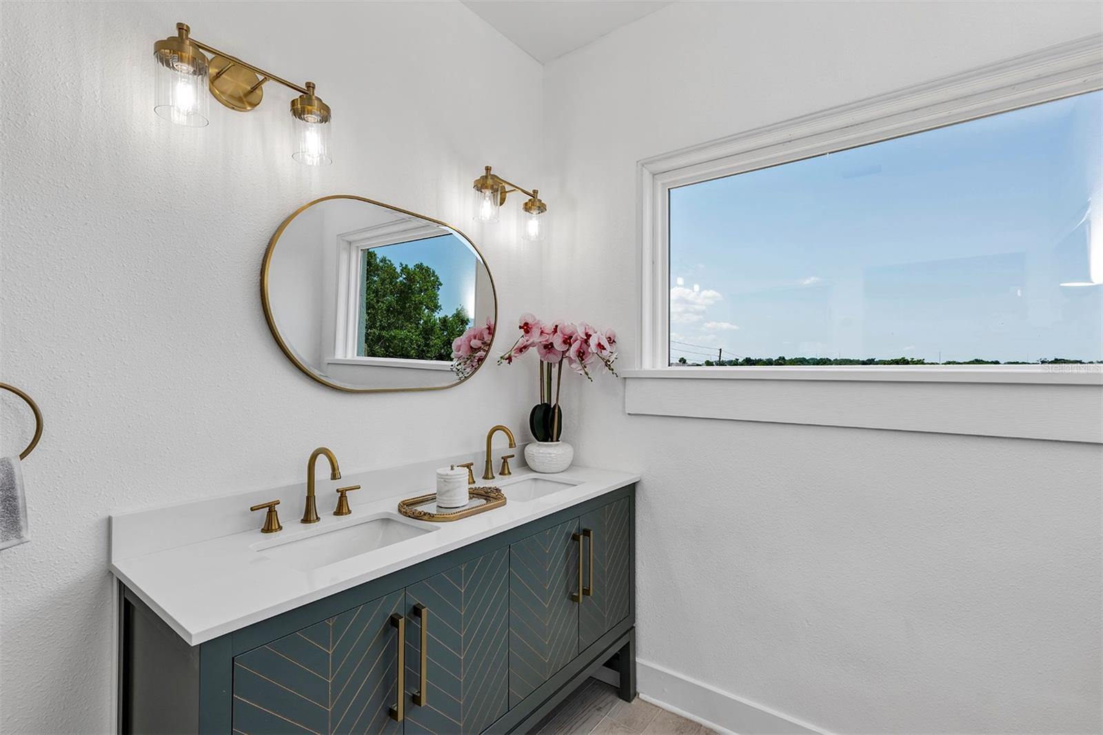 GRALYNN HEIGHTS UNIT 03 REP - Residential