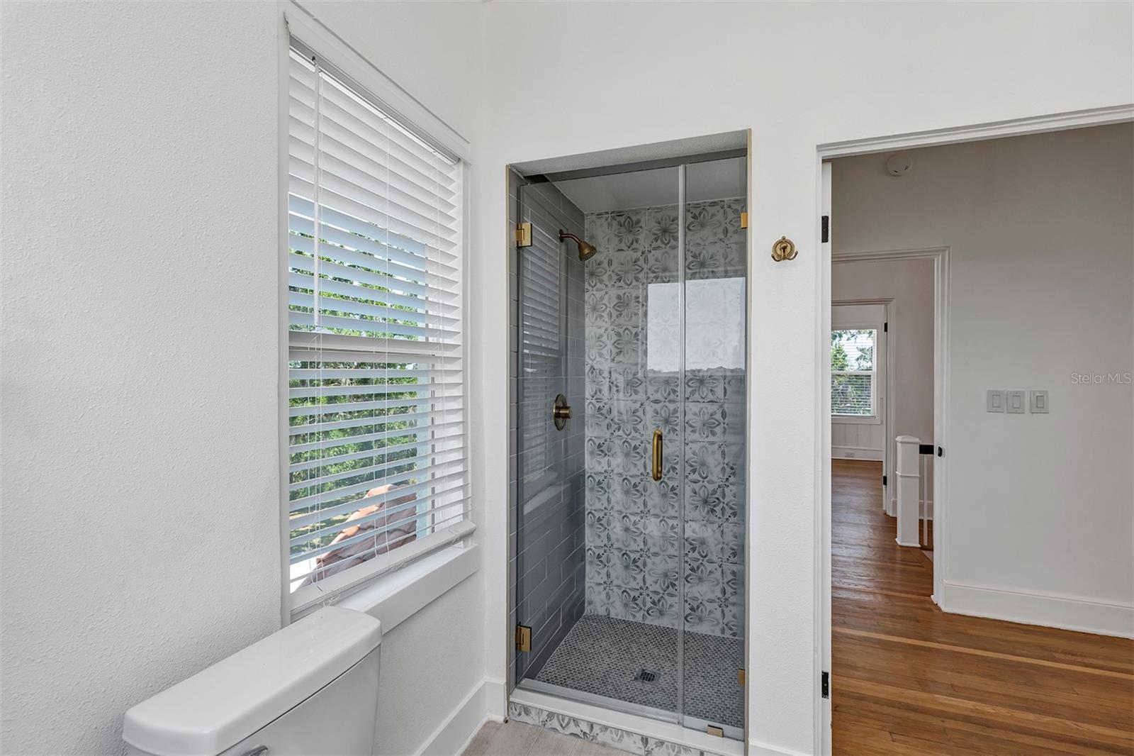 GRALYNN HEIGHTS UNIT 03 REP - Residential