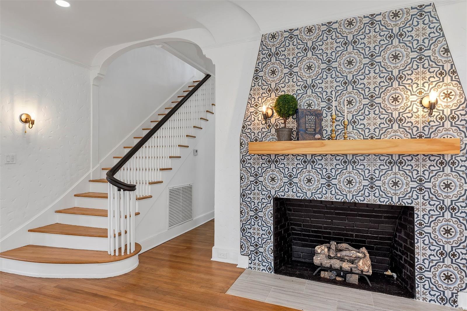 GRALYNN HEIGHTS UNIT 03 REP - Residential