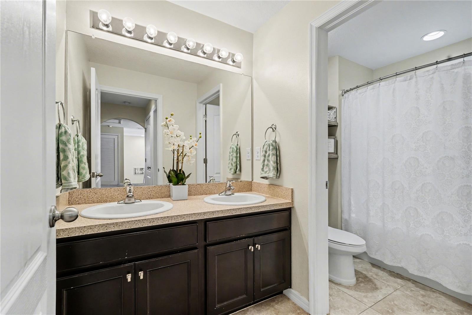 NEW RIVER LAKES PHASE 1 - Residential