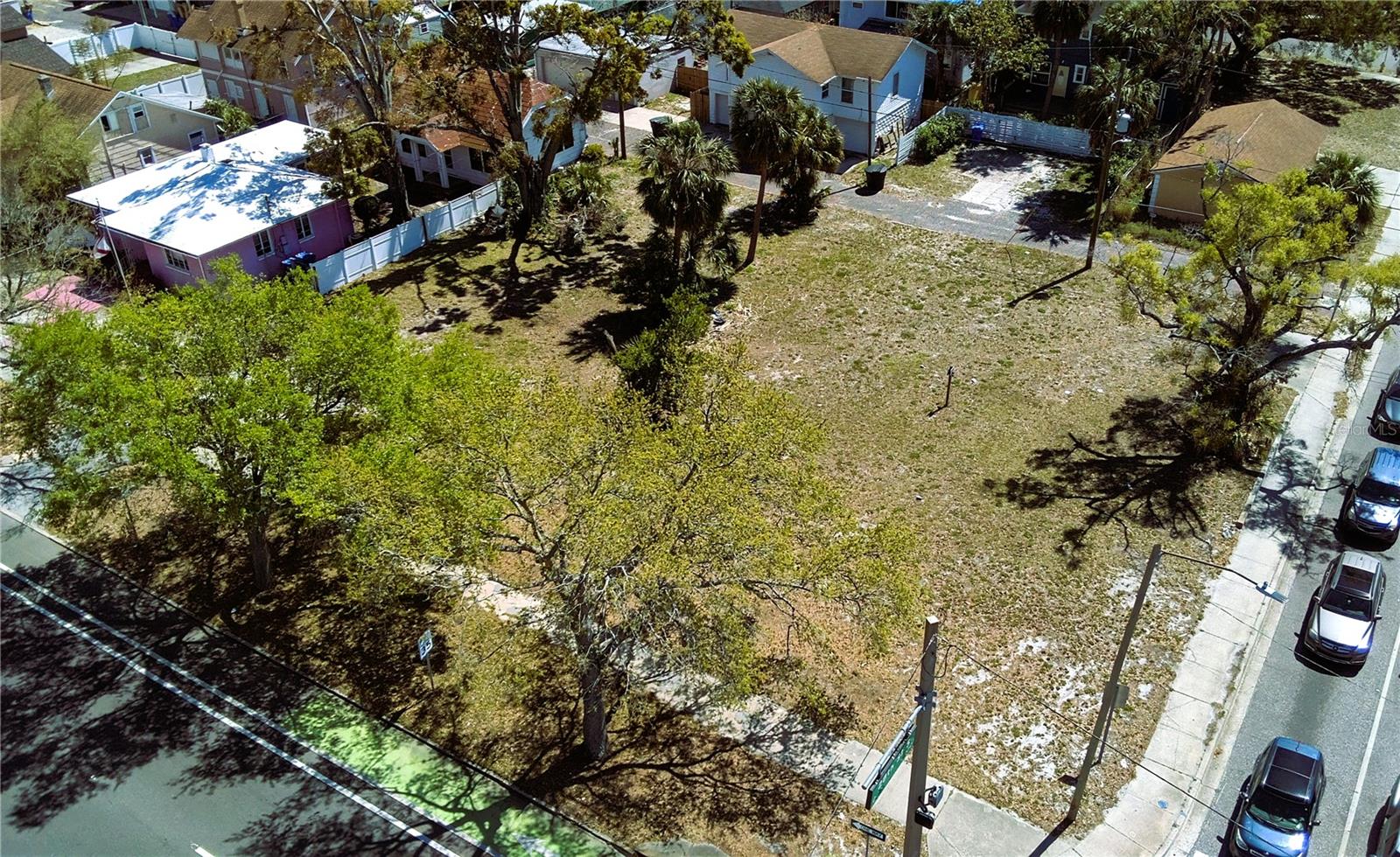 COLONIAL PLACE REV - Land