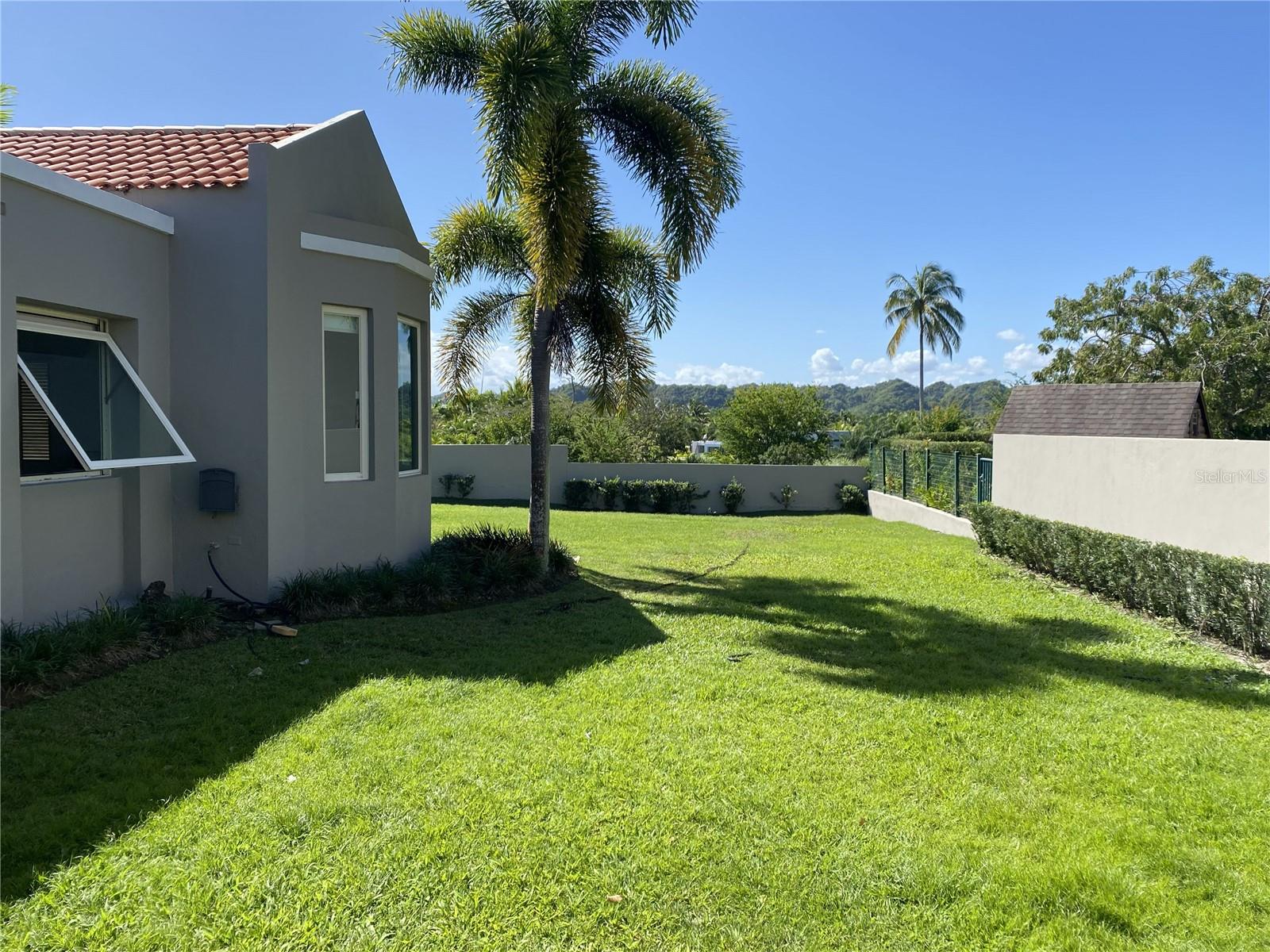 DORADO BEACH EAST - Residential