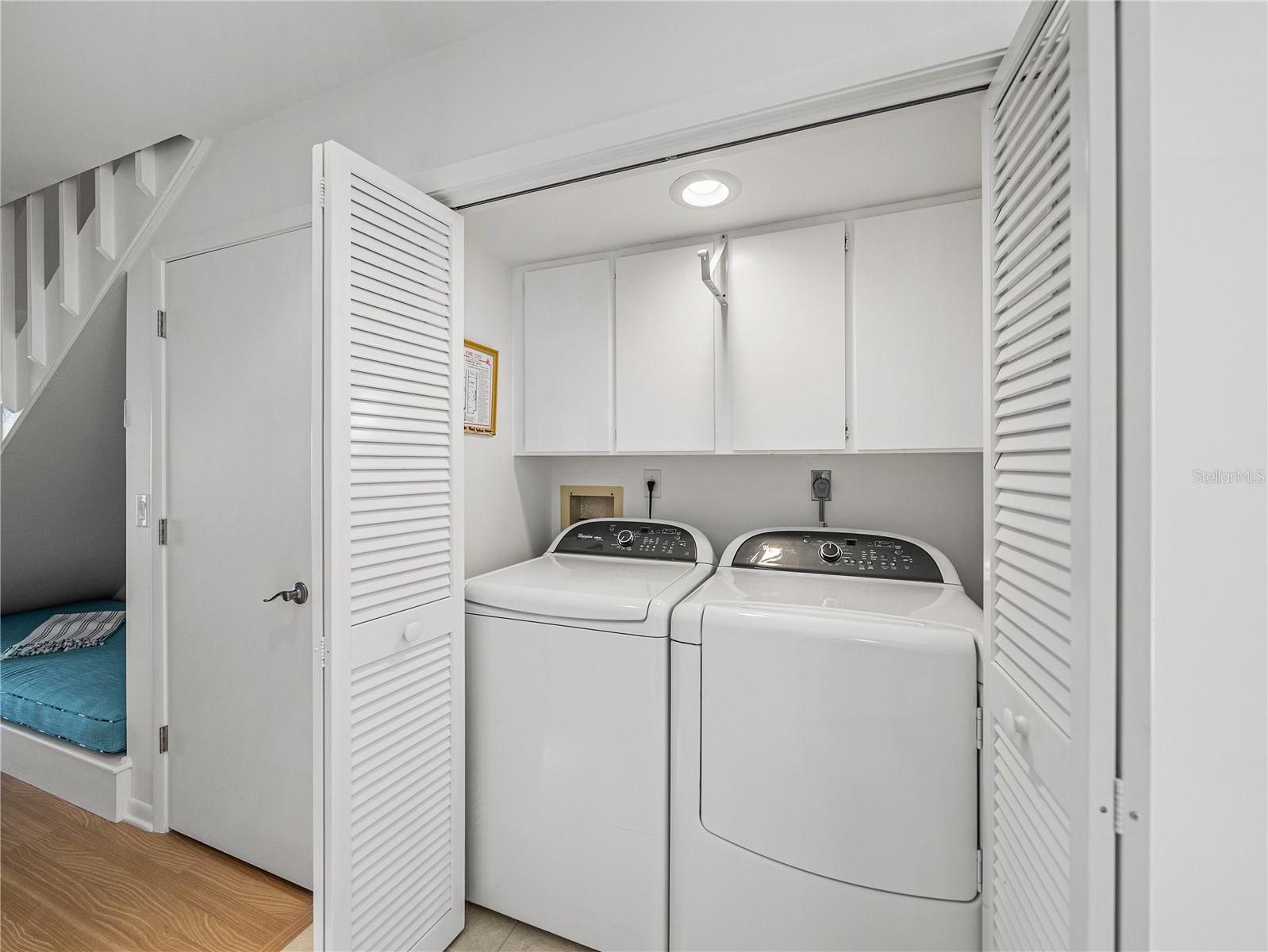 SUNDOWN COLONY - Residential