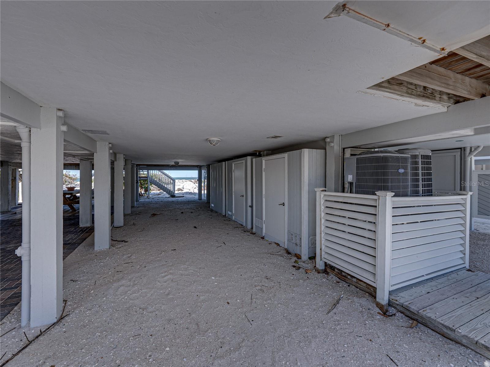 SUNDOWN COLONY - Residential