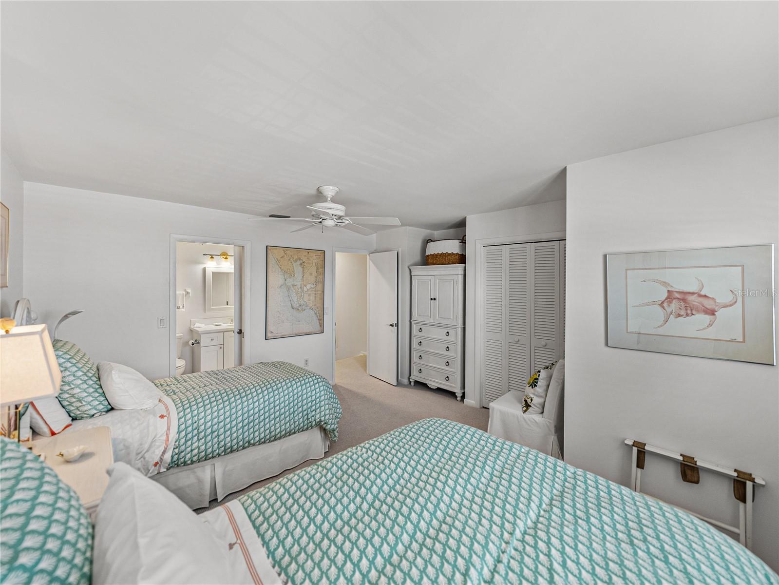 SUNDOWN COLONY - Residential