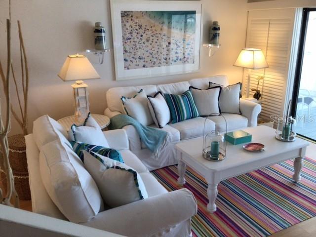 SUNDOWN COLONY - Residential