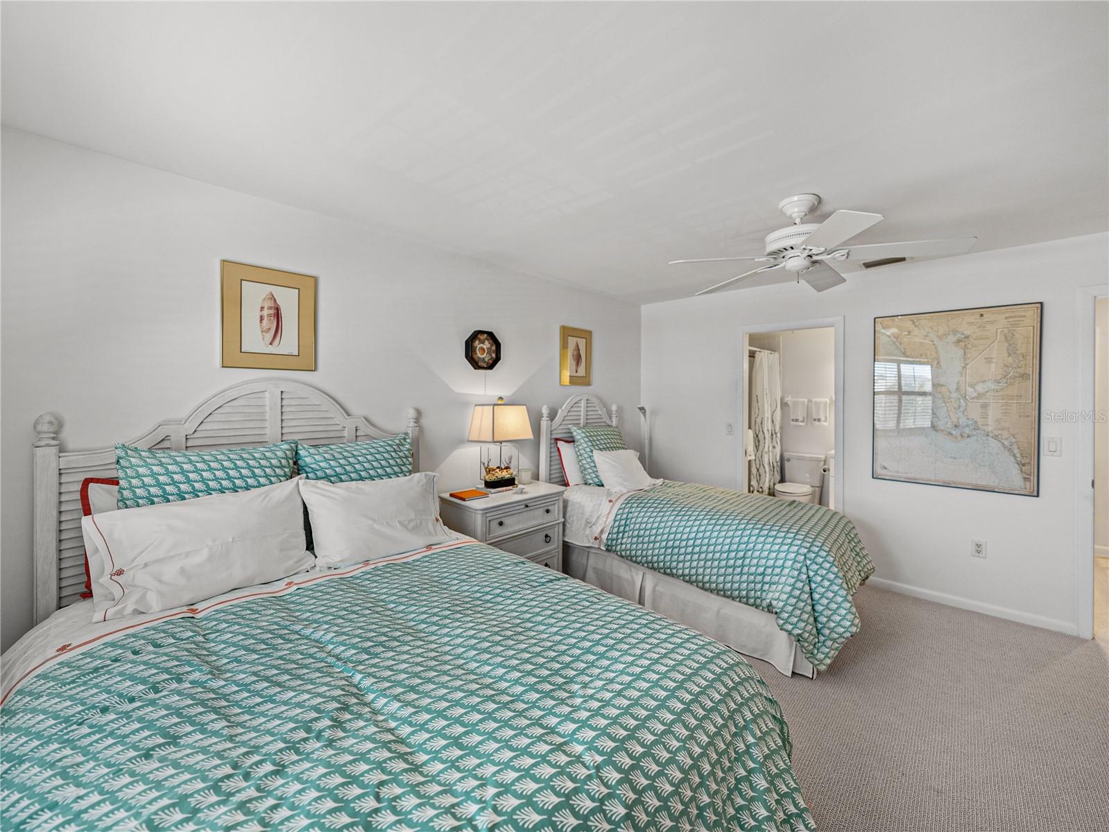 SUNDOWN COLONY - Residential