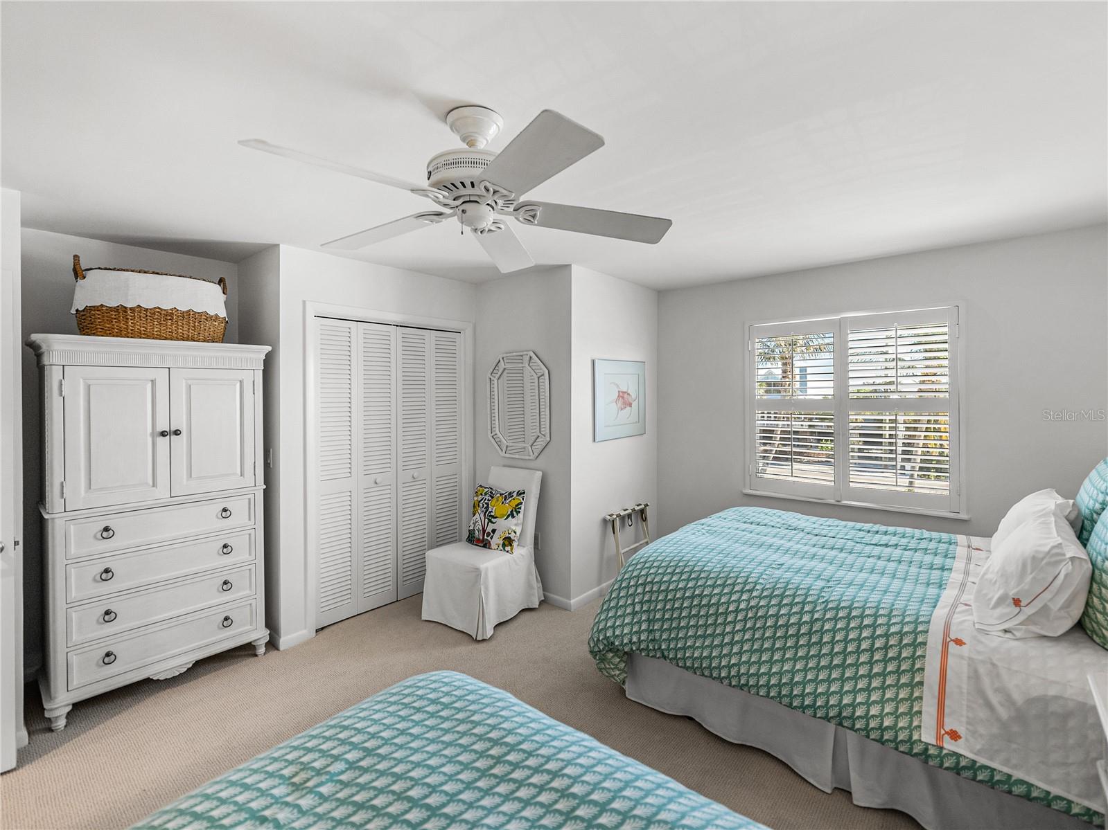 SUNDOWN COLONY - Residential