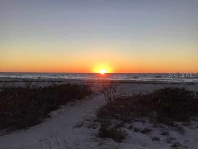 SUNDOWN COLONY - Residential