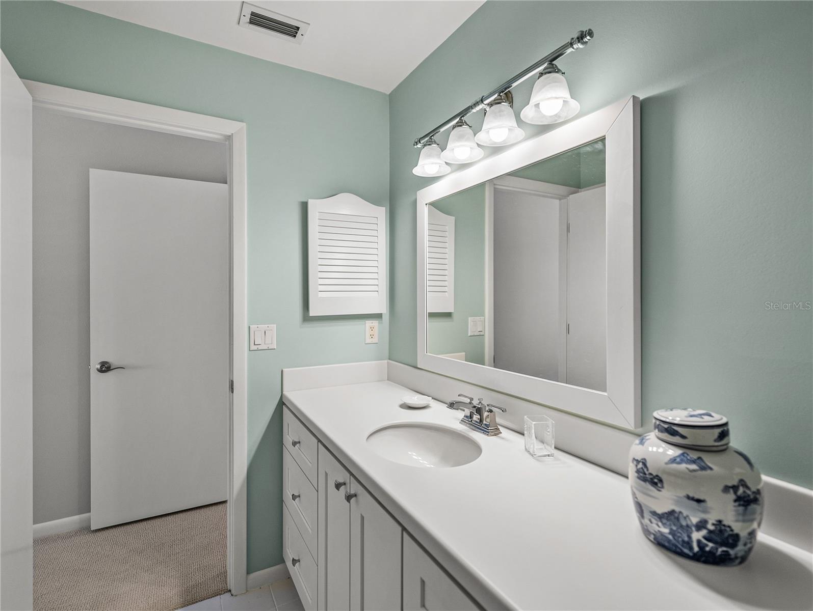 SUNDOWN COLONY - Residential