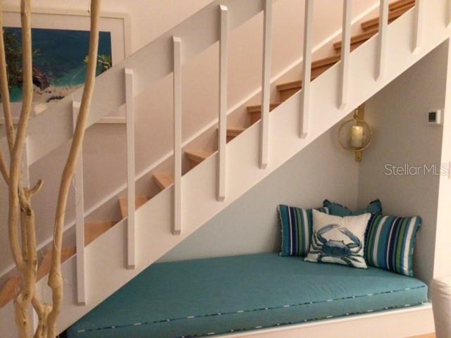 SUNDOWN COLONY - Residential