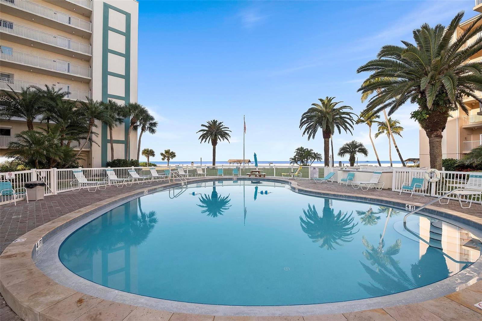 JAMAICA ROYALE - Residential