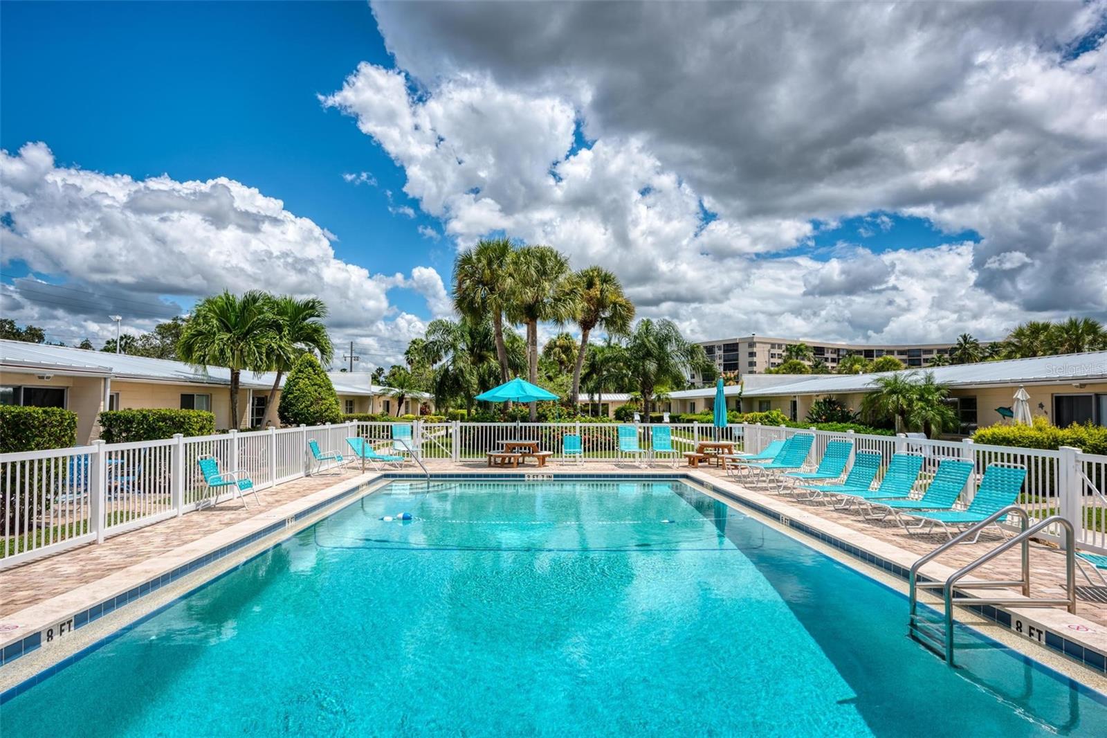 JAMAICA ROYALE - Residential