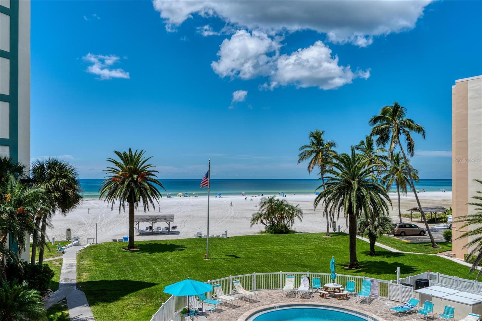 JAMAICA ROYALE - Residential