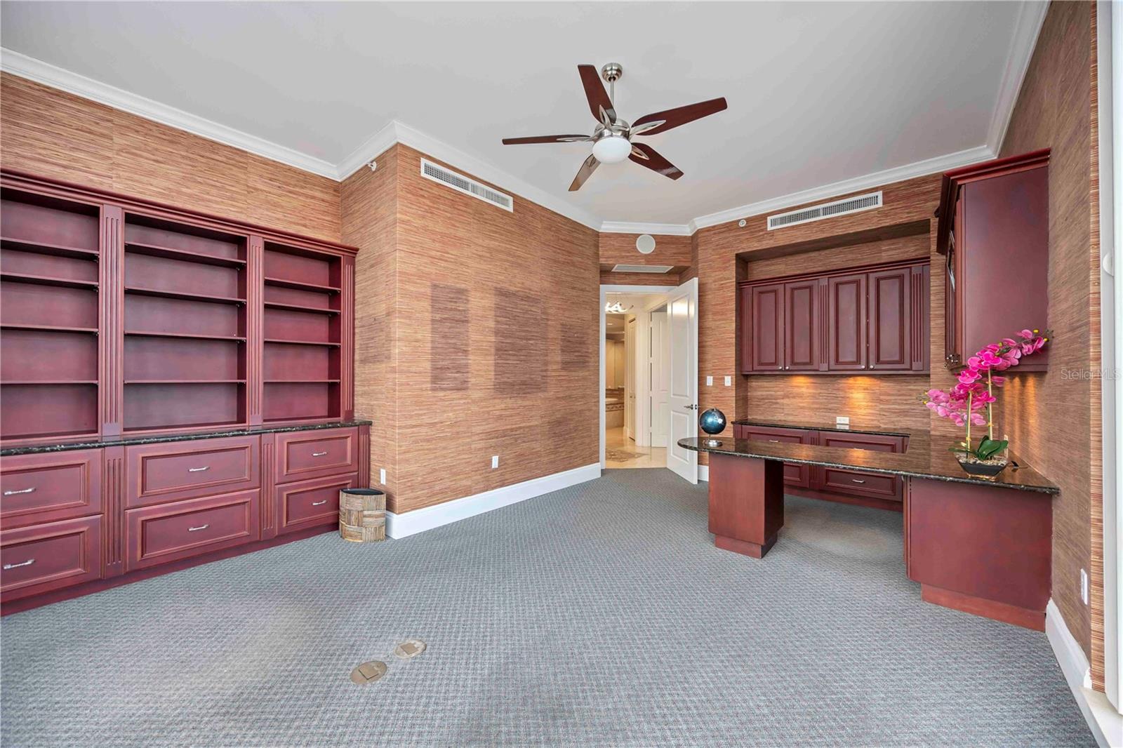 PLAZA AT 05 POINTS RESIDENCES - Residential Lease