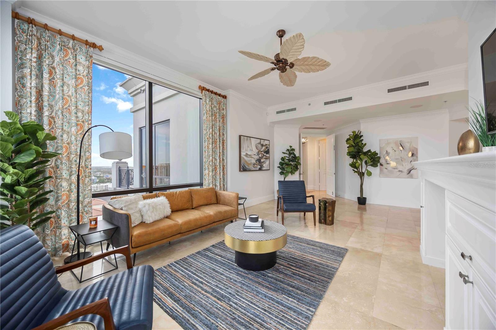 PLAZA AT 05 POINTS RESIDENCES - Residential Lease