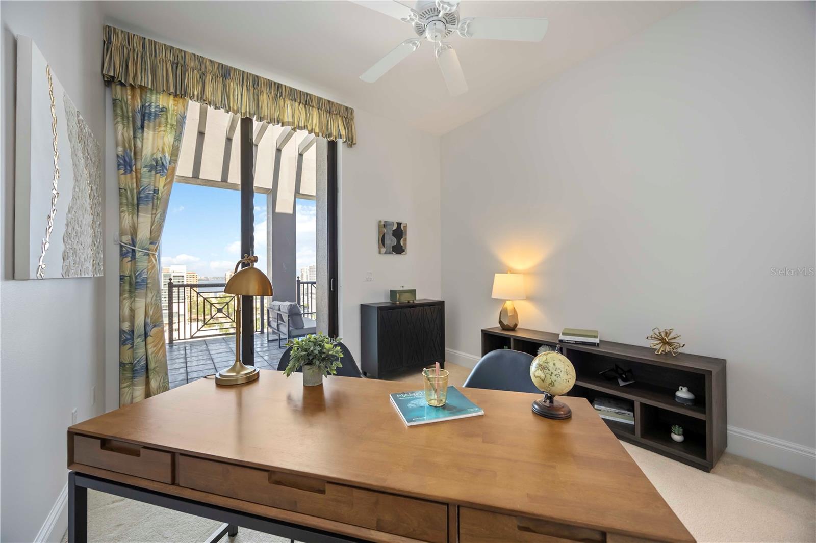 PLAZA AT 05 POINTS RESIDENCES - Residential Lease